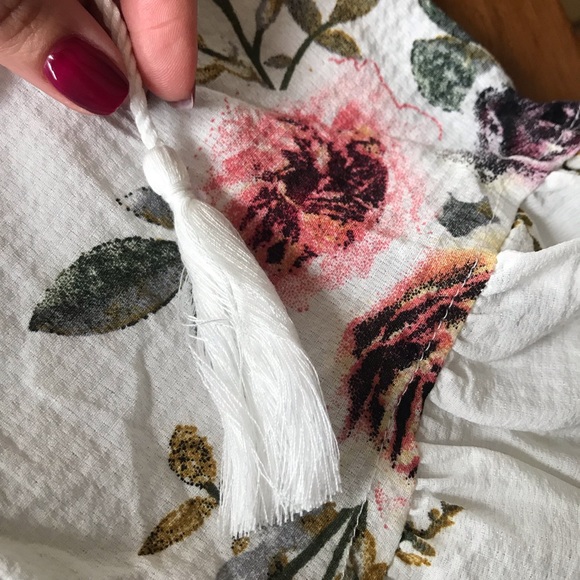 LAST ONE ♡ Flirty Beach Romper - Picture 5 of 7